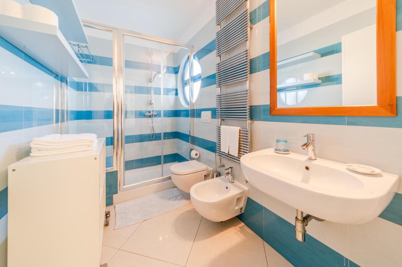 Lo Scalo Bed And Breakfast Marina Di Novaglie 알레사노 외부 사진