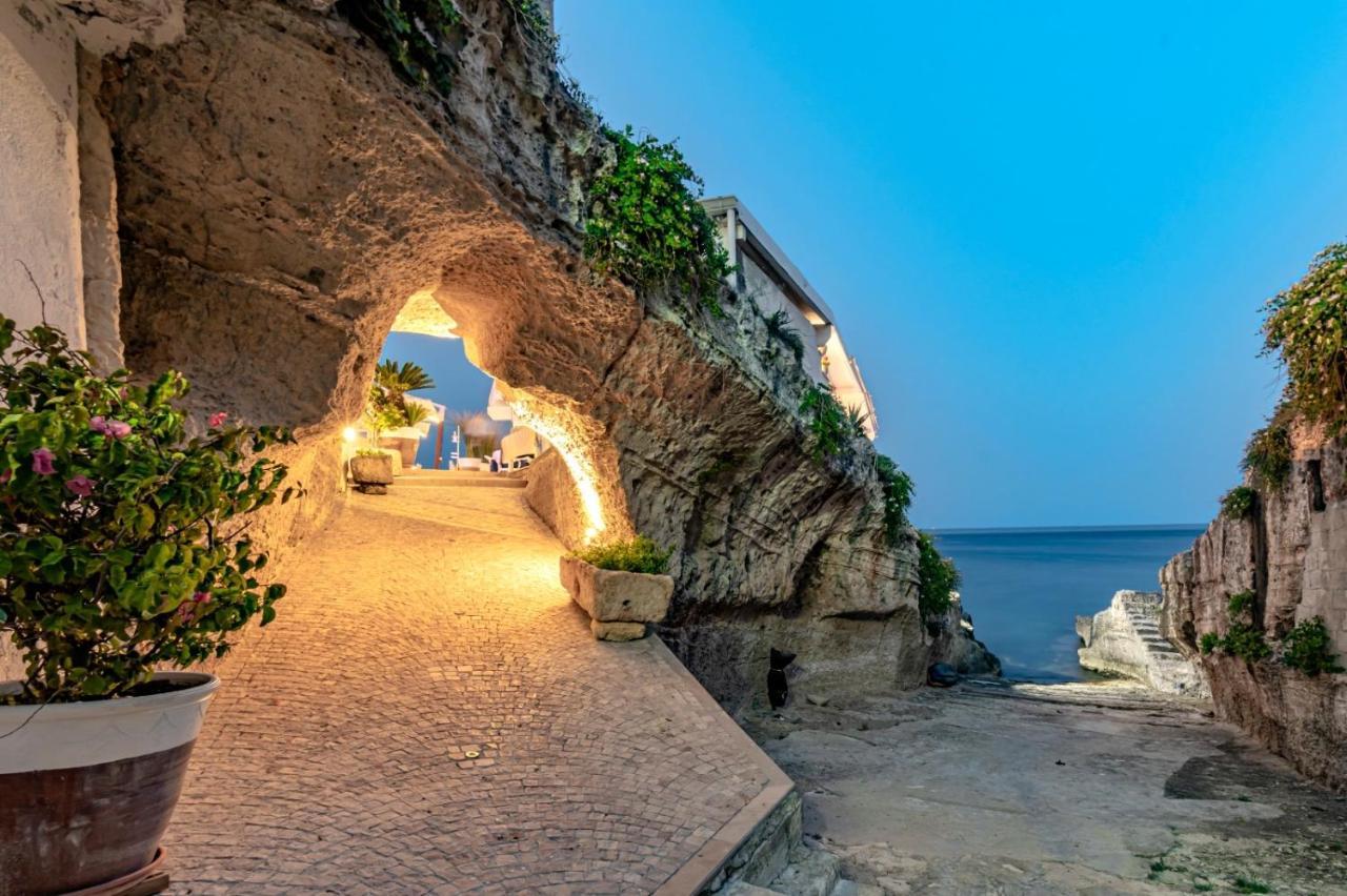 Lo Scalo Bed And Breakfast Marina Di Novaglie 알레사노 외부 사진