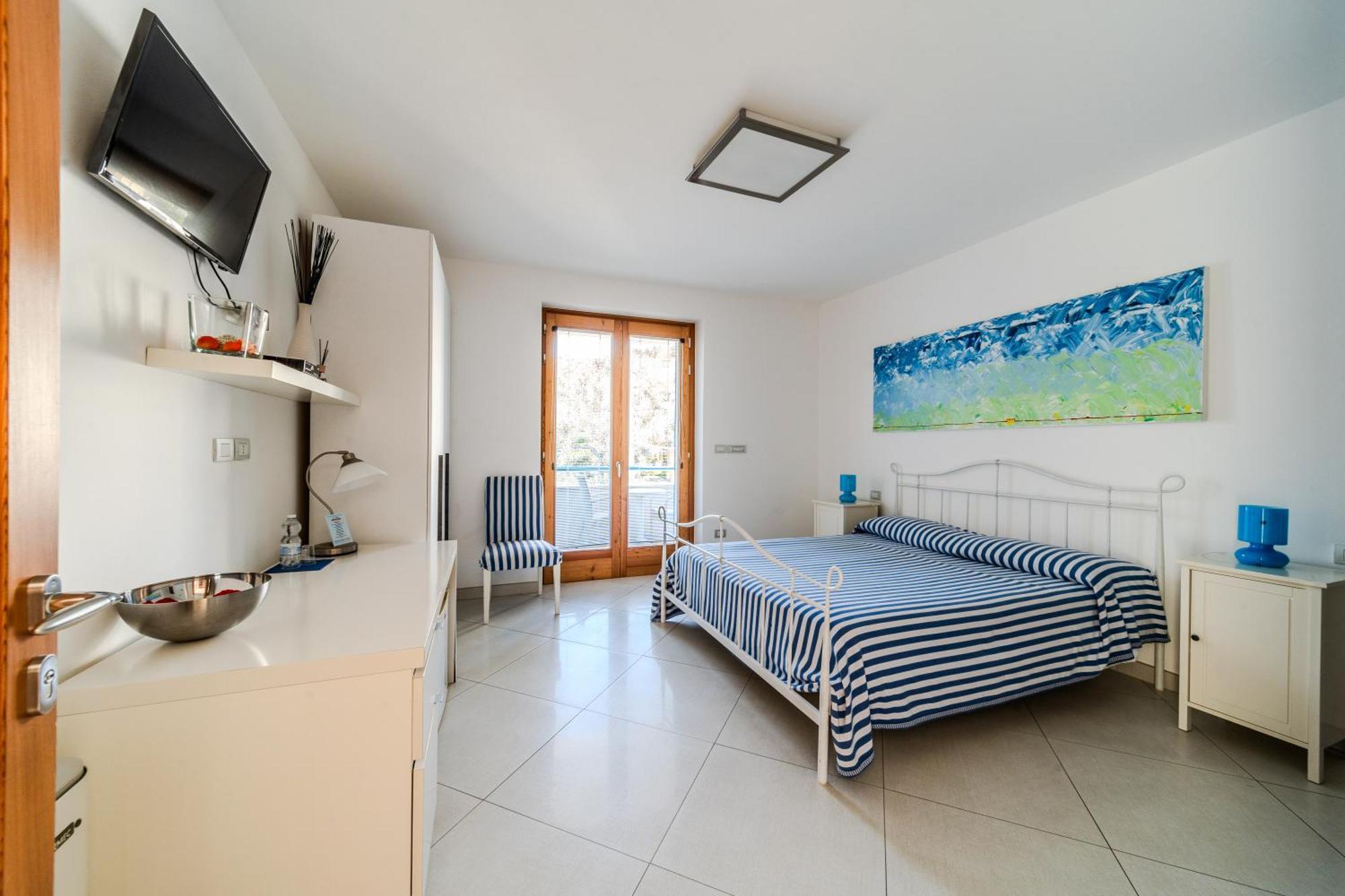 Lo Scalo Bed And Breakfast Marina Di Novaglie 알레사노 외부 사진