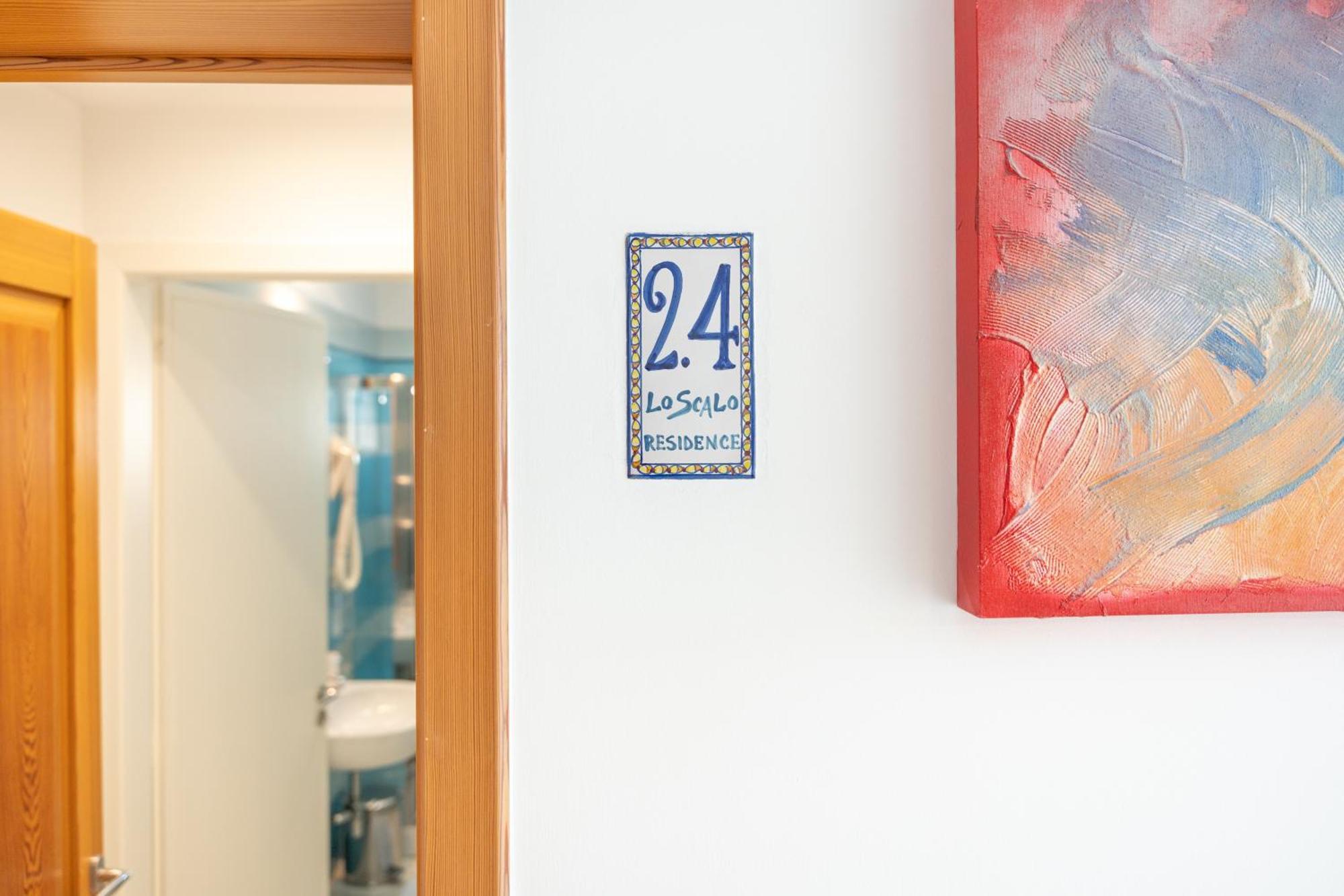 Lo Scalo Bed And Breakfast Marina Di Novaglie 알레사노 외부 사진