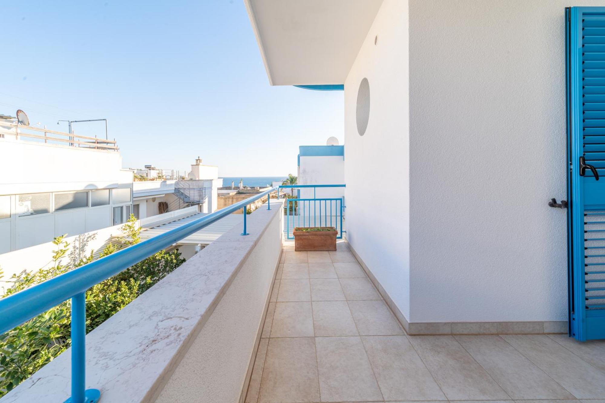 Lo Scalo Bed And Breakfast Marina Di Novaglie 알레사노 외부 사진