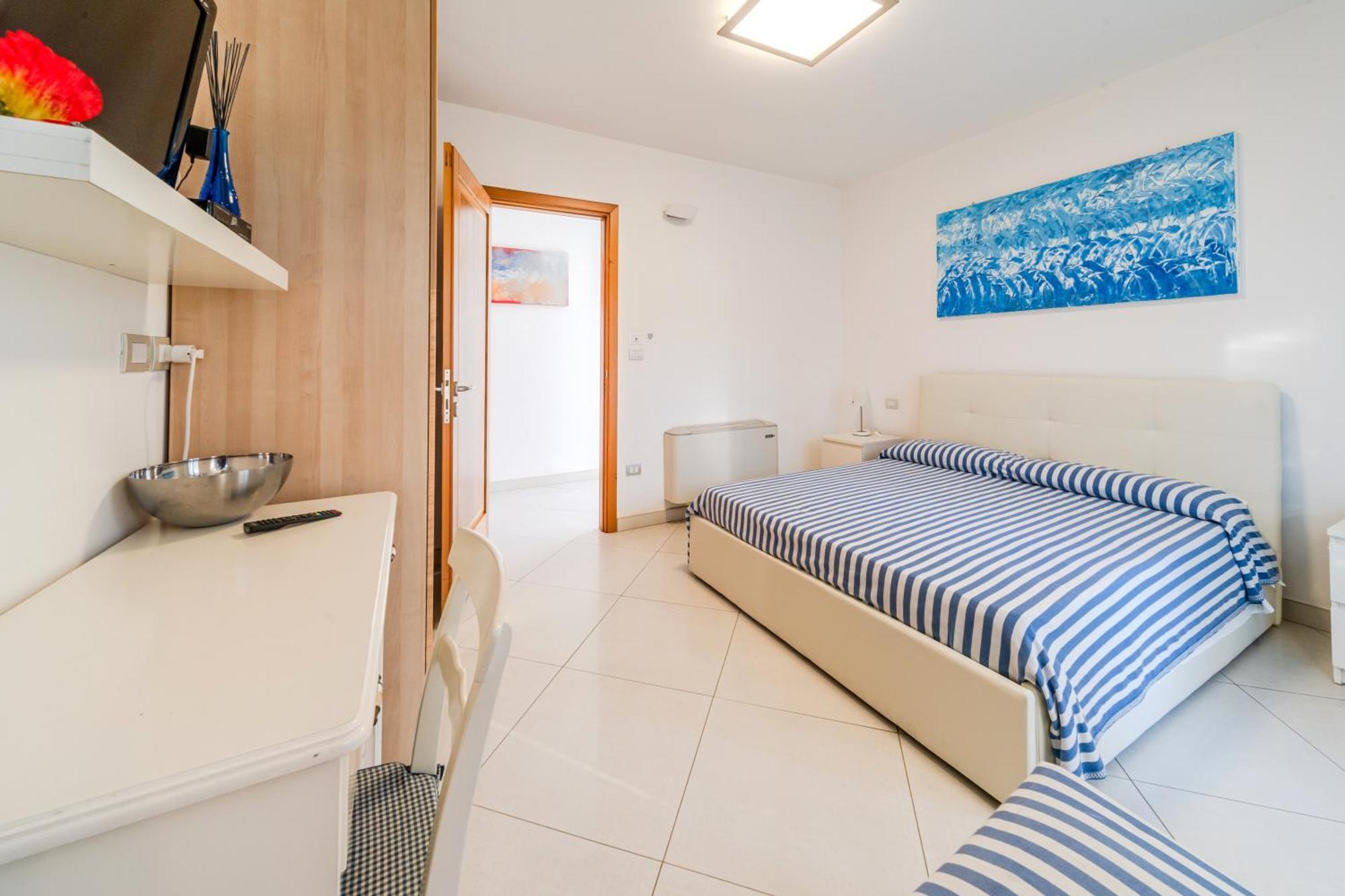 Lo Scalo Bed And Breakfast Marina Di Novaglie 알레사노 외부 사진