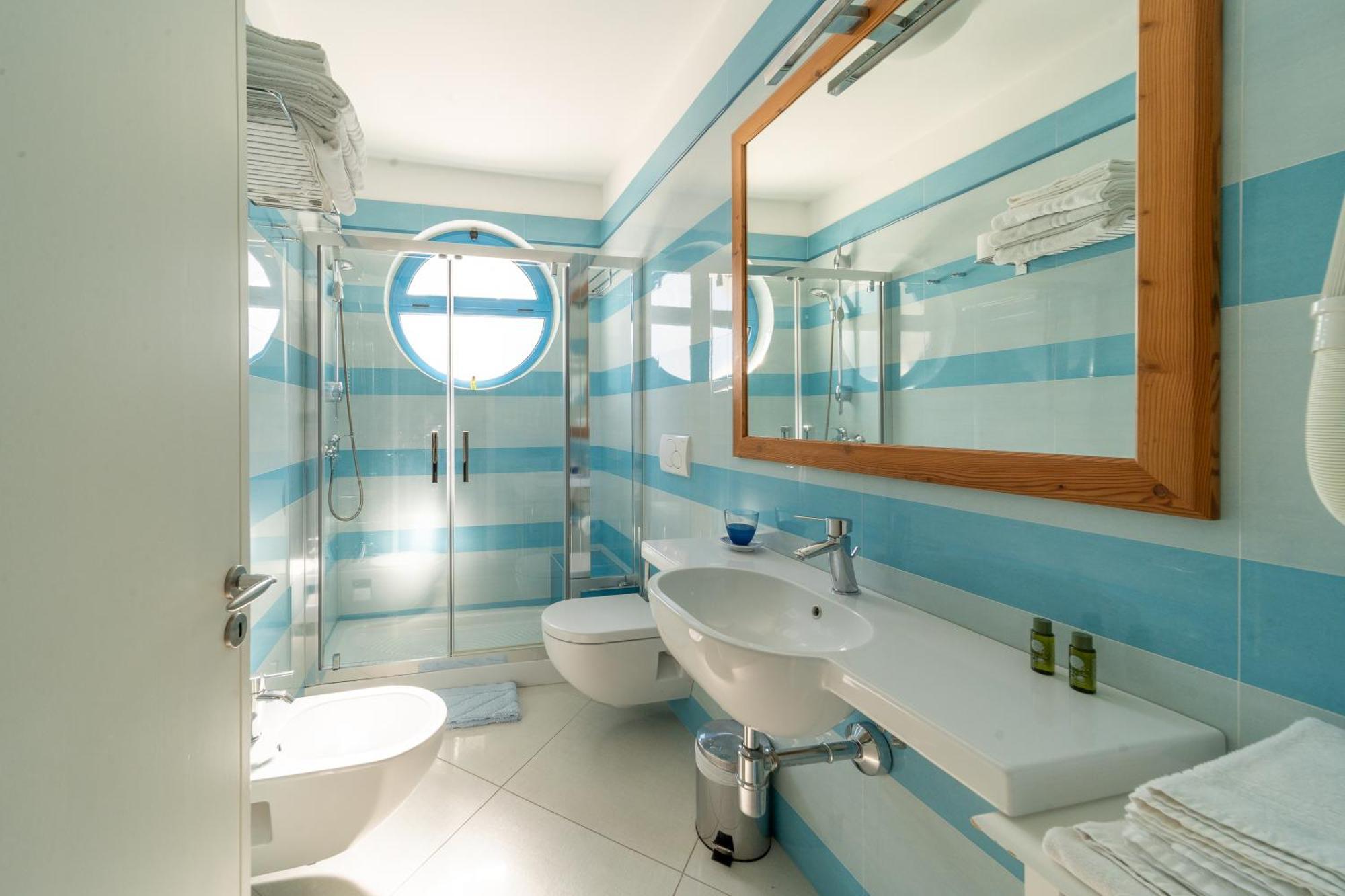 Lo Scalo Bed And Breakfast Marina Di Novaglie 알레사노 외부 사진